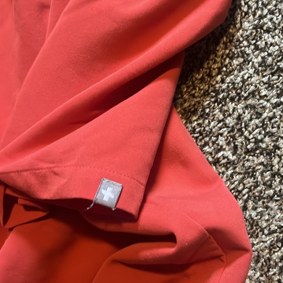 Figs Technical Scrub Top - Picture 8 of 8